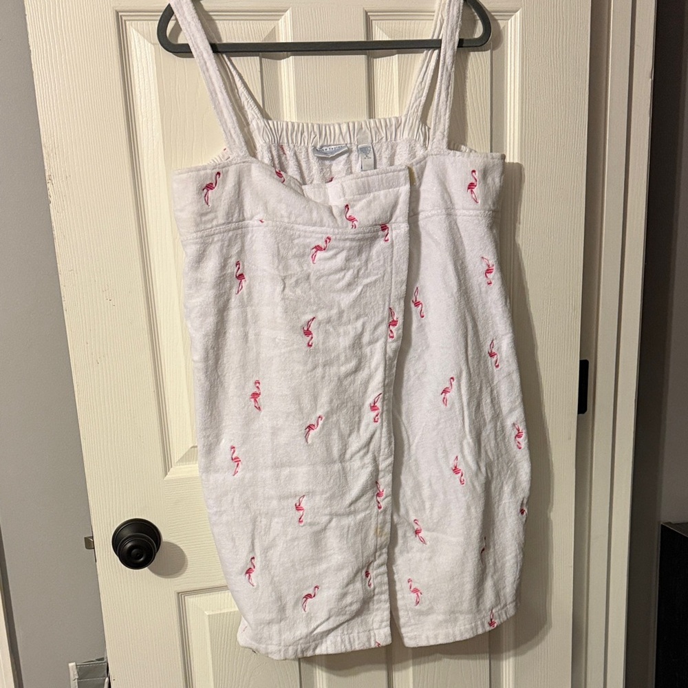 White Flamingo Print Women’s bath wrap